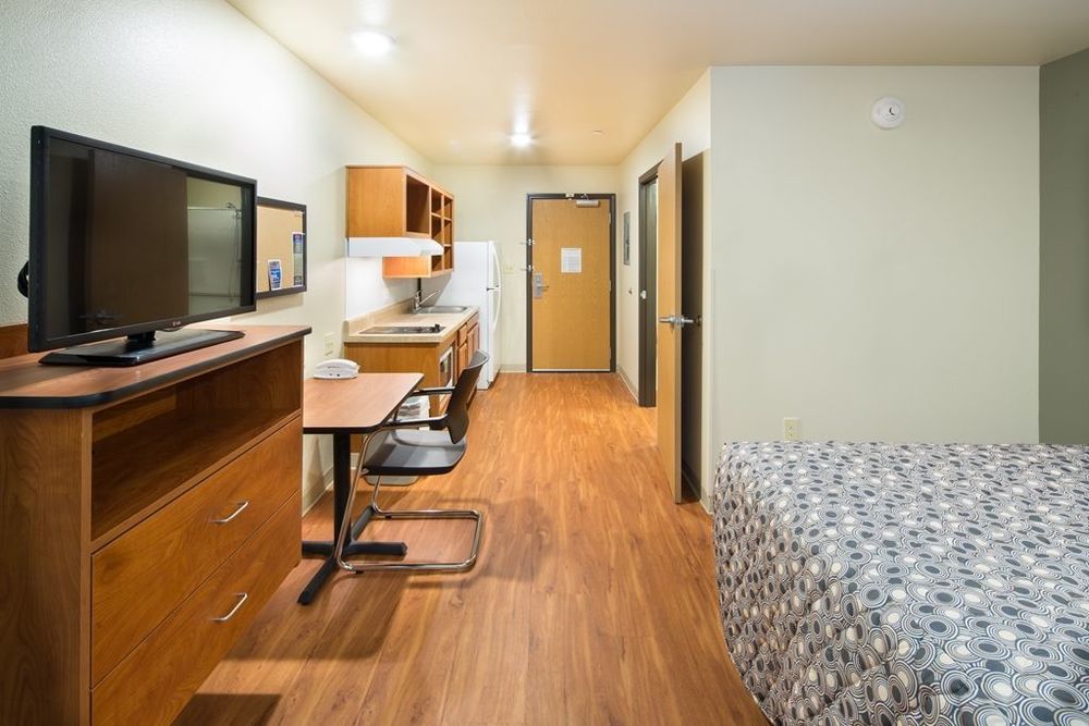 Extended Stay America Select Suites - Cleveland - Mentor Room photo