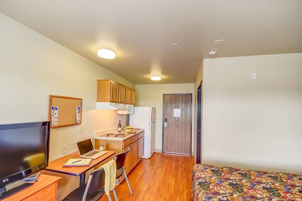 Extended Stay America Select Suites - Cleveland - Mentor Room photo